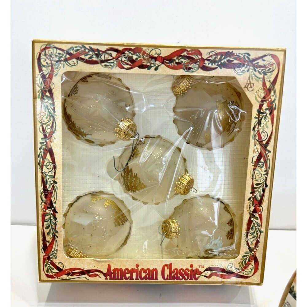 Vintage American Classic Fine Christmas Glass Decorated Trees Ornaments Set